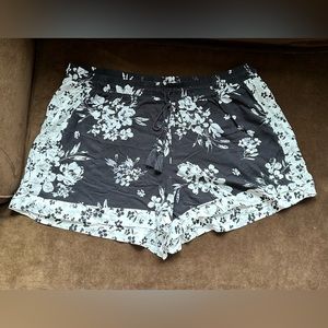 Simply Vera Vera Wang Black & White Floral Designs W Front  Tie Tassels …